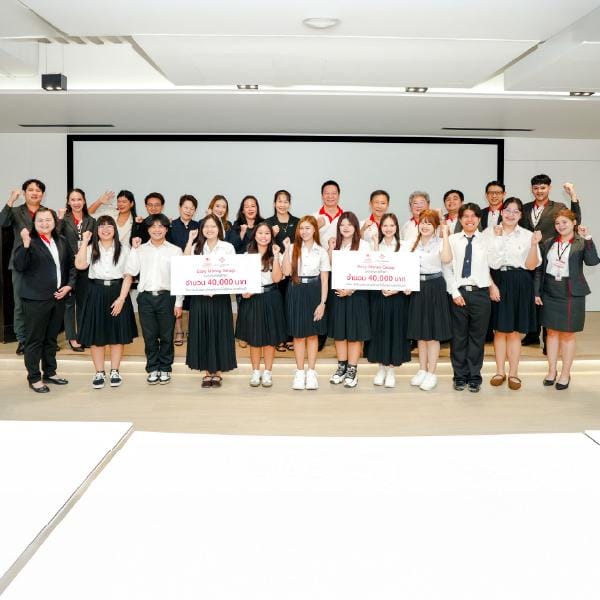 Easy Money Group มอบทุนการศึกษาส่งต่อโอกาสแก่นักศึกษา RMUTT